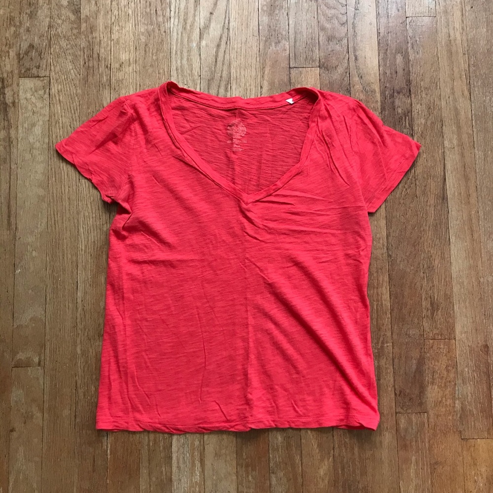 SO Perfect Tee Red V Neck Tee